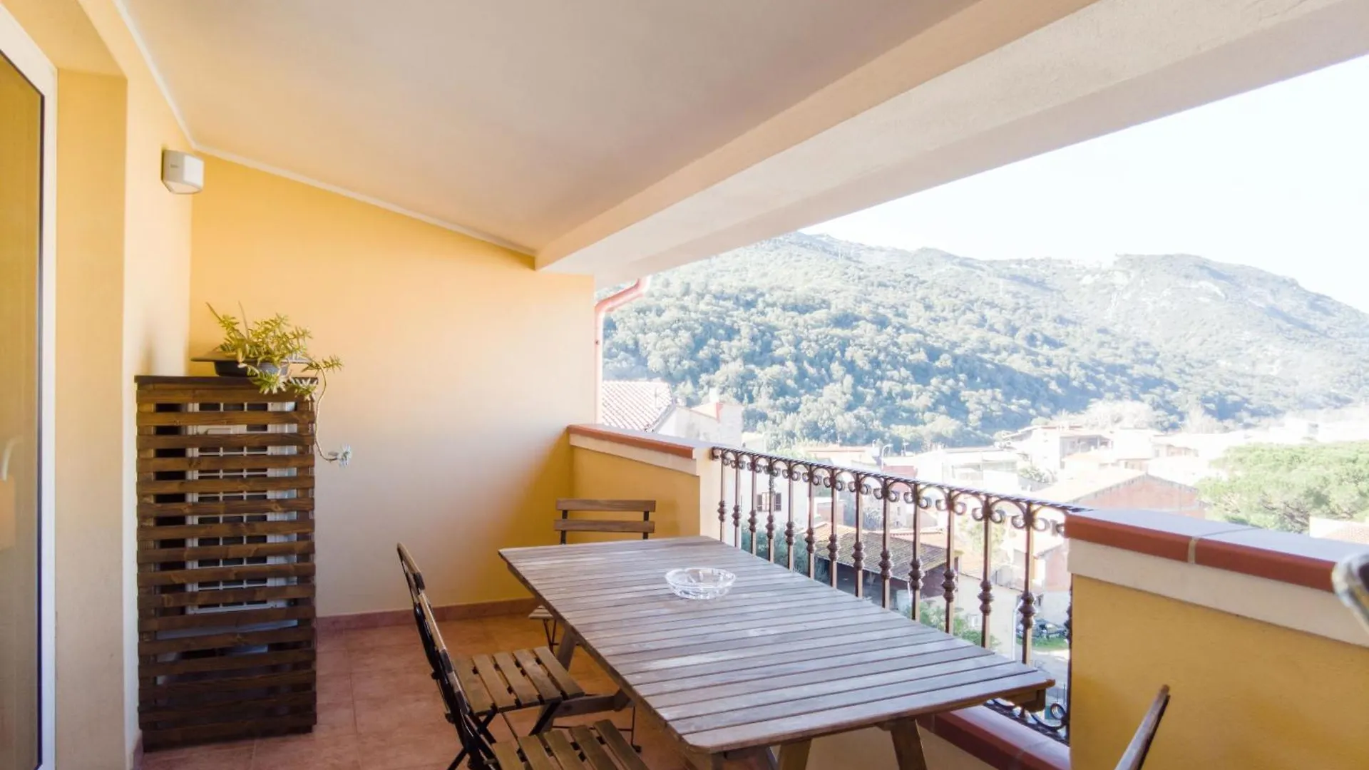 بيت للعطل فيلا Attic With A View فلومينيماجيوري
